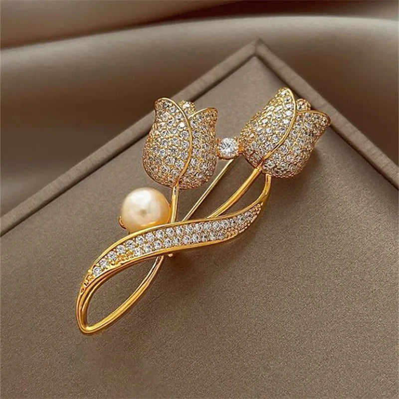 Spille coreane in strass, rosa e perle per donna, con tulipano, spiga di grano, bambù, panda, in zircone, da abbinare a giacche e cappotti femminili