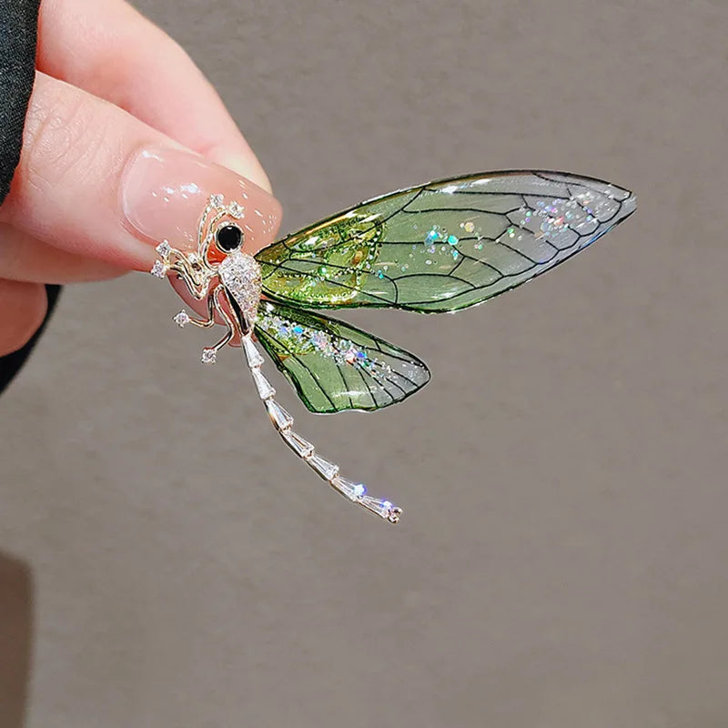 Spille in acrilico trendy da fata elfo farfalla libellula da donna e ragazza, gioielli multicolore in plastica a forma di insetto per feste di compleanno e uso quotidiano