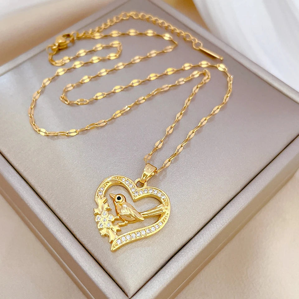 Collana ZAKOL classica color oro in acciaio inossidabile da donna con ciondolo a cuore geometrico in zircone brillante, gioielli regalo