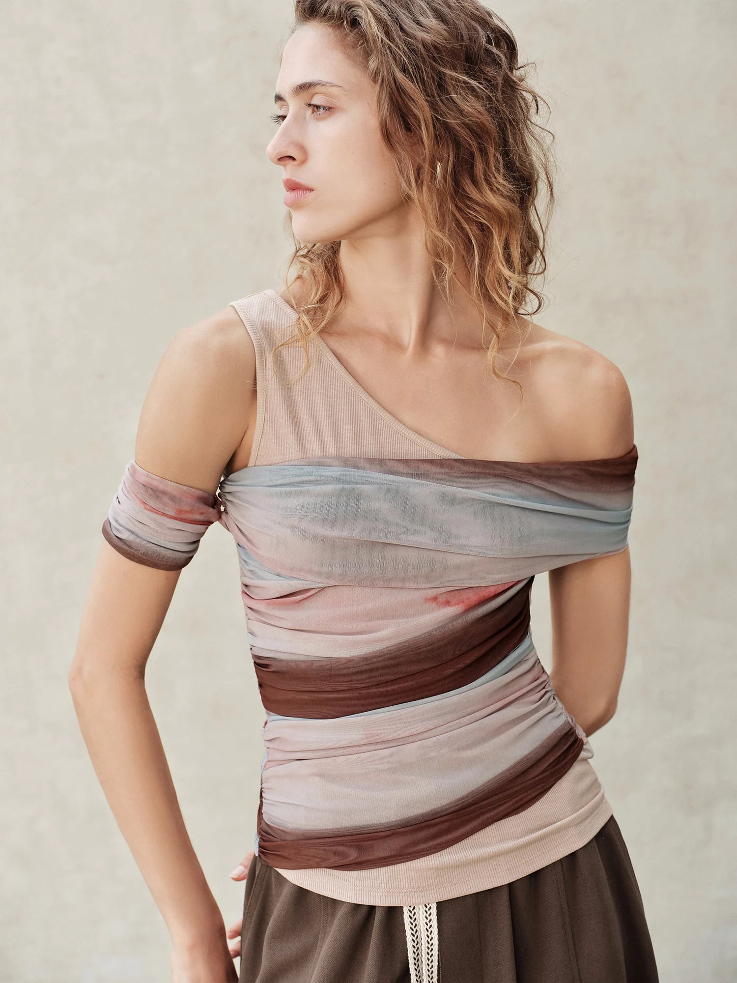 FSLE【Premium Series】Women's Asymmetrical Neck Knit Short-Sleeve T-Shirt Retro Summer 2026 New Gradient Stripe Wasteland Style