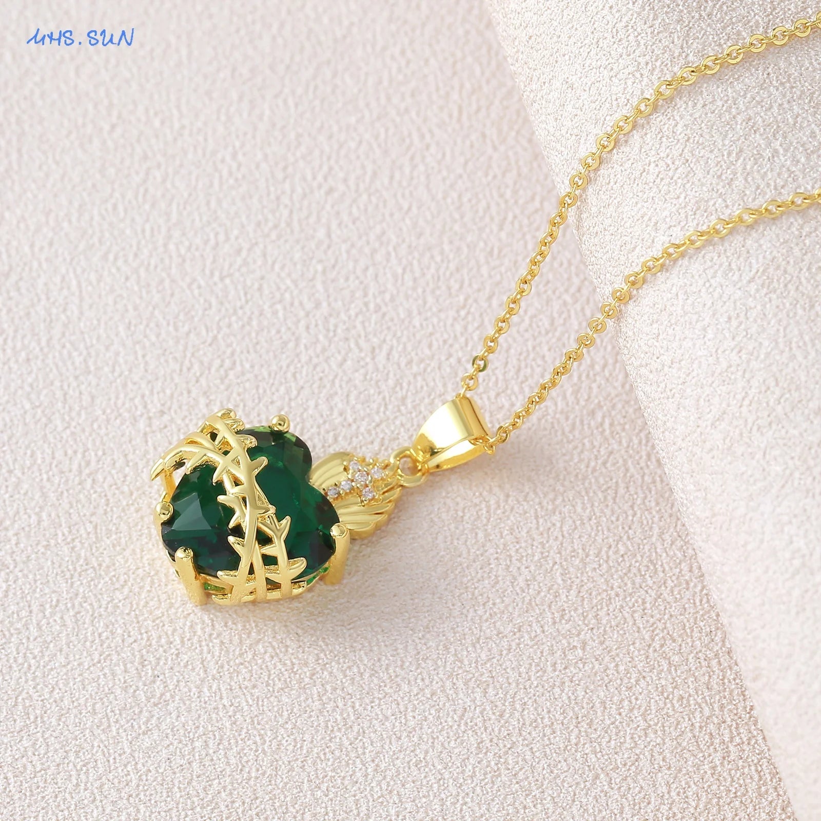 SUNSLL Nuovo zircone cubico placcato oro Smeraldo Sacro Cuore Fiamma Spina Croce Collana Alla moda Versatile Gioielli da donna Regalo