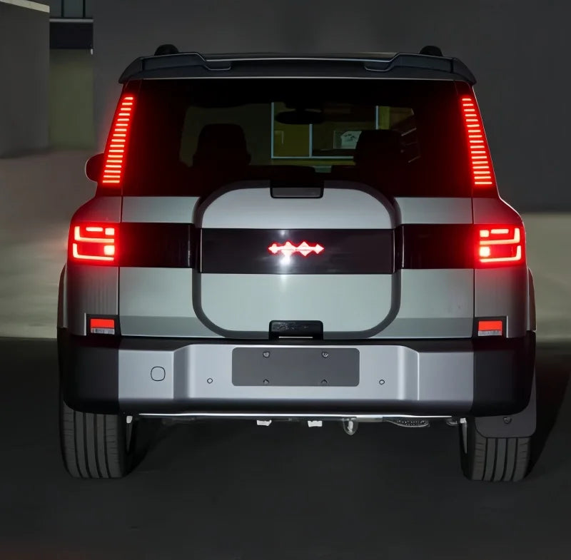 Car Smoked D-pillar Lights Fit for BYD Leopard 7 Titanium 7 Modified Car Tailgate LED Turn Signal Warning Lights Upgrade Parts
