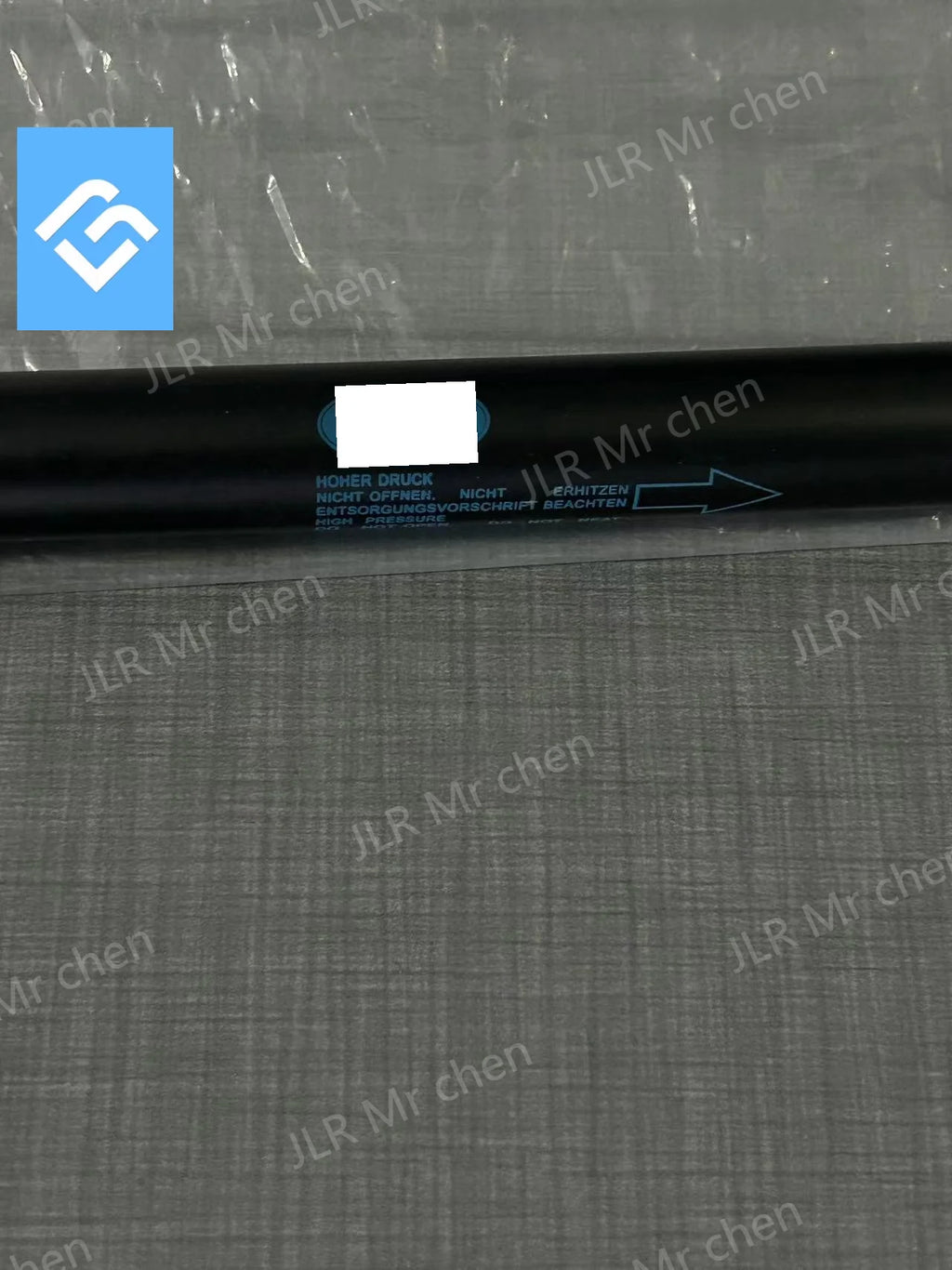 Auto parts for Range Rover Rear gate Gas Spring BHE780012 BHE780060 LR086368 For Land rover Discovery 3 Spare Parts original